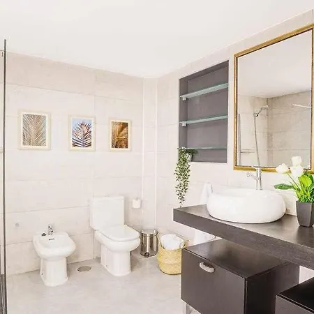 La Favorita, Preciosa Con Piscina Privada