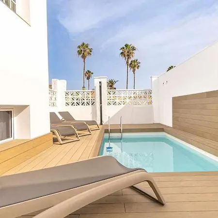 La Favorita, Preciosa Con Piscina Privada Villa Corralejo