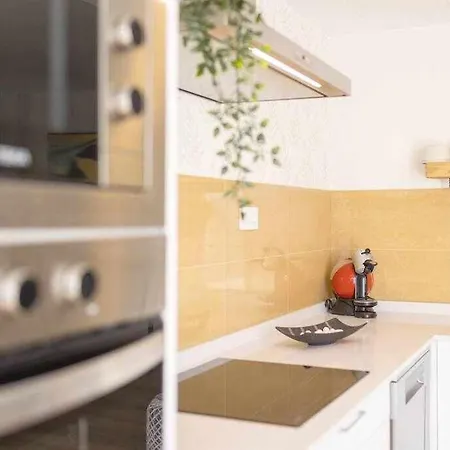 Villa La Favorita, Preciosa Con Piscina Privada