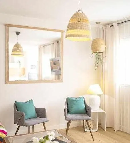 La Favorita, Preciosa Con Piscina Privada. * Коральео