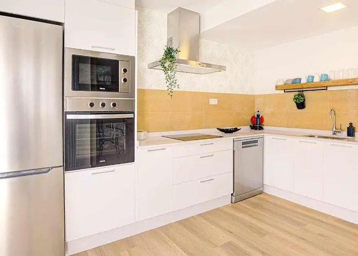 Вилла La Favorita, Preciosa Con Piscina Privada.