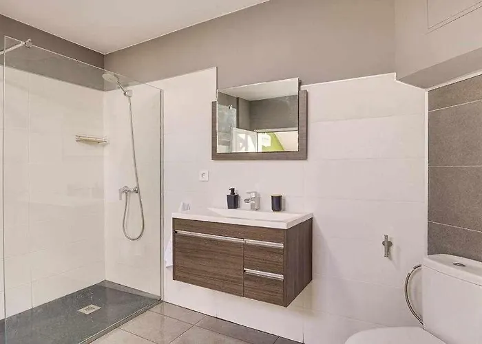 La Favorita, Preciosa Con Piscina Privada. Вилла Коральео