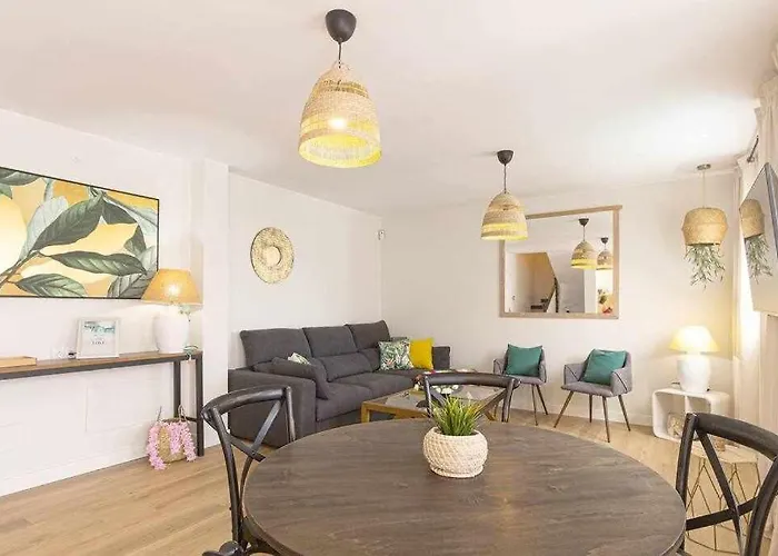 La Favorita, Preciosa Con Piscina Privada. 빌라 코라레호