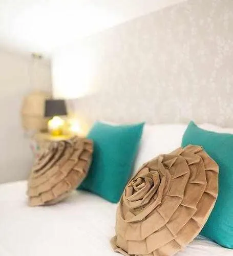 La Favorita, Preciosa Con Piscina Privada. * コラレホ